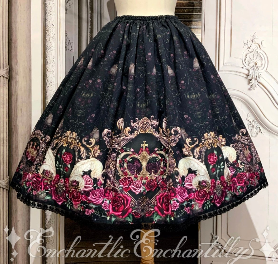 Enchantlic Enchantilly／薔薇姫の王冠スカート（黒×赤薔薇） | chou