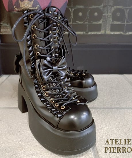 ATELIER-PIERROT／Chunky Frilled Ribbon Boots（ブラック）S〜XLの4サイズ展開