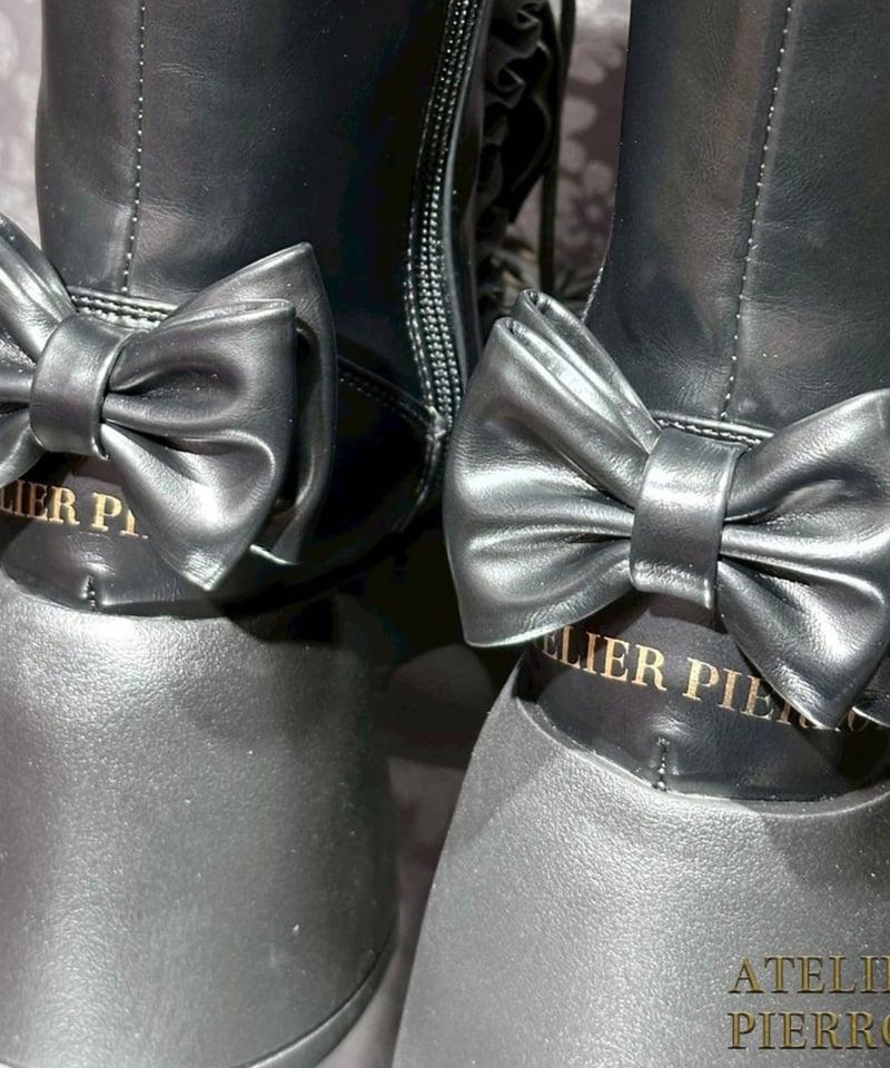 ATELIER-PIERROT／Chunky Frilled Ribbon Boots（ブラッ