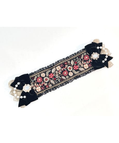 Triple* fortune ／刺繍ヘッドドレス（赤小花）