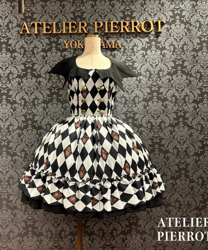 ATELIER-PIERROT／Batwing Waltz Dress（ホワイト×ブラック）