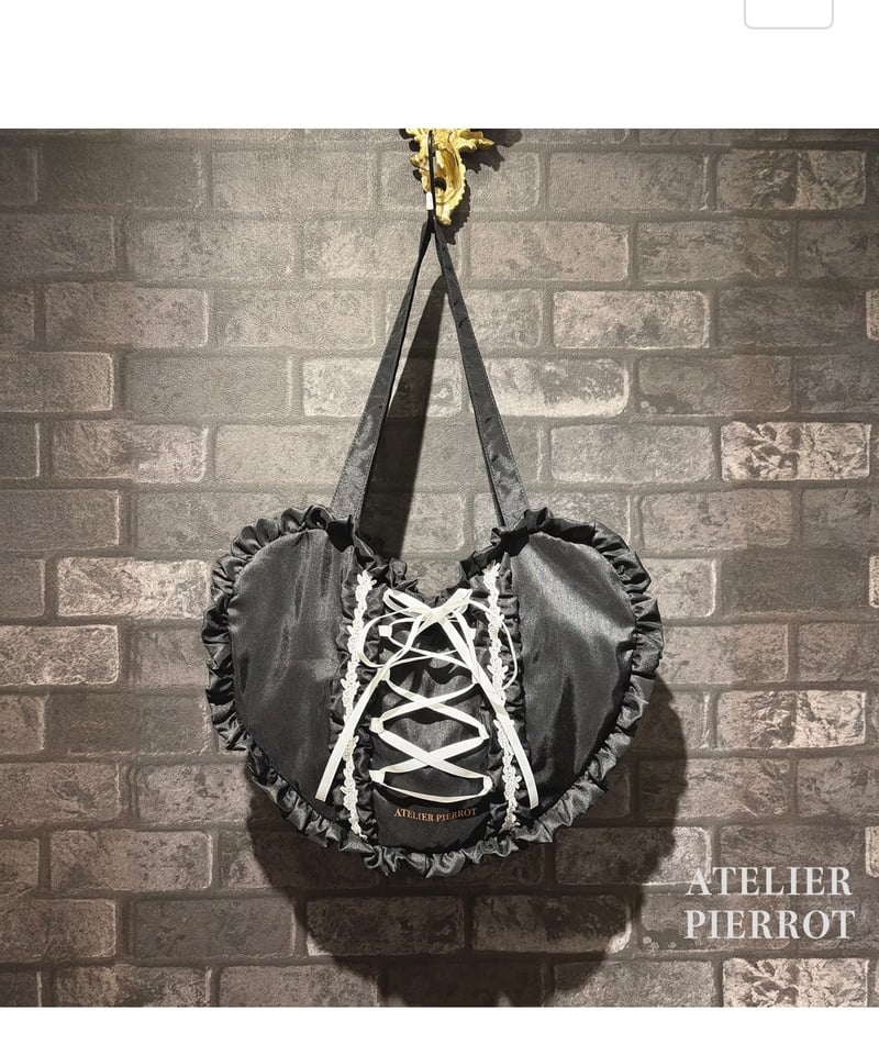 ATELIER-PIERROT／Lace up Ribbon Heart Bag （ブラック×