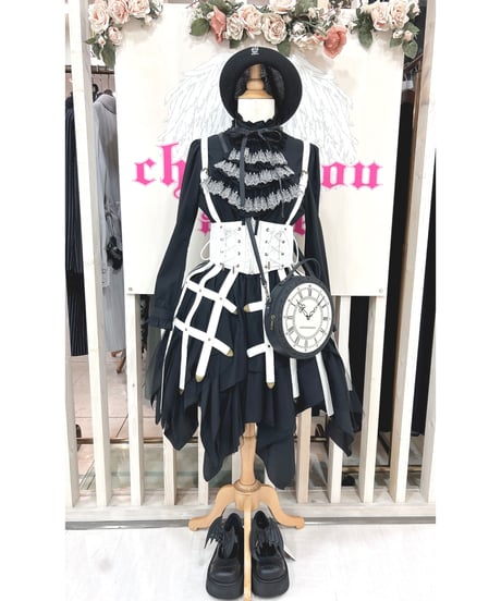 ATELIER-PIERROT／“Aeon” Clock Shoulder Bag（ブラック）