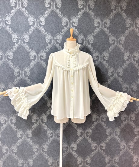 アンシャンテリックアンシャンテリー ミニ袖ワンピース シャンデリア柄  