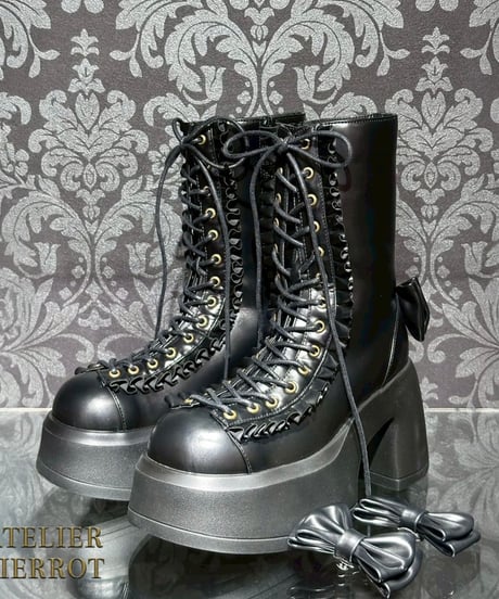 ATELIER-PIERROT／Chunky Frilled Ribbon Boots（ブラック）S〜XLの4サイズ展開