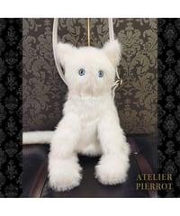 ATELIER-PIERROT／ Noir Neko Shoulder Bag（ホワイト）