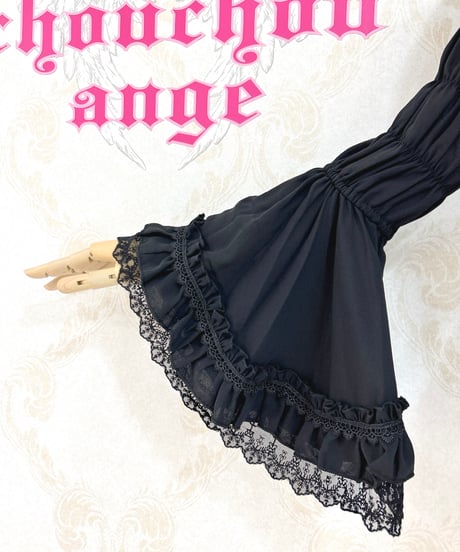 ATELIER-PIERROT／Shirring princess sleeve blouse （ブラック）
