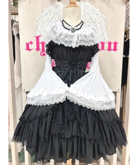 ATELIER-PIERROT／Shirring princess sleeve blouse （ホワイト）