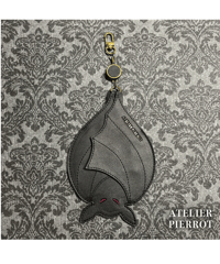 ATELIER-PIERROT／Pochette a la carte Series　Pass Holder~Bat kid~