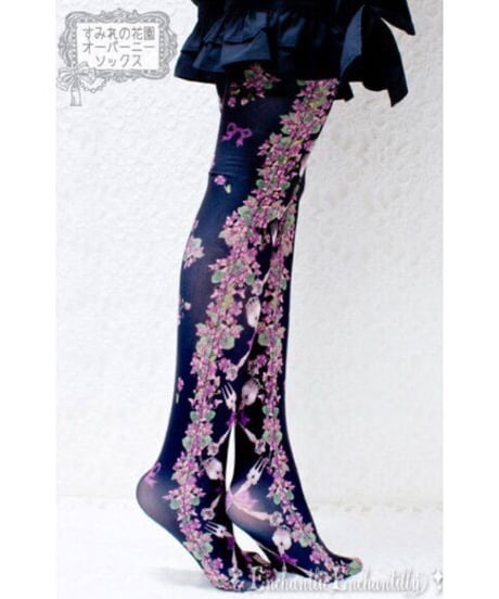 Enchantlic EnchantilIy／すみれの花園オーバーニーソックス （黒）