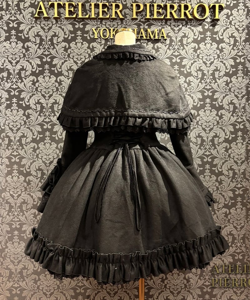 ATELIER-PIERROT／Fleur d'Hiver Coat （ブラック） | cho