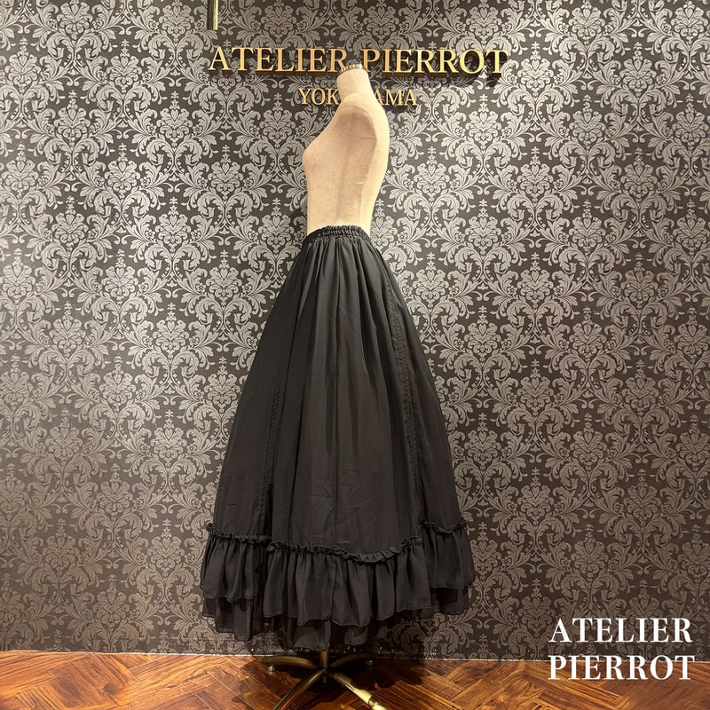 ATELIER PIERROT/バッスルスカートロング(ブラック) | chou chou a ATELIER PIERROT/バッスルスカートロング(ブラック) | chou chou a