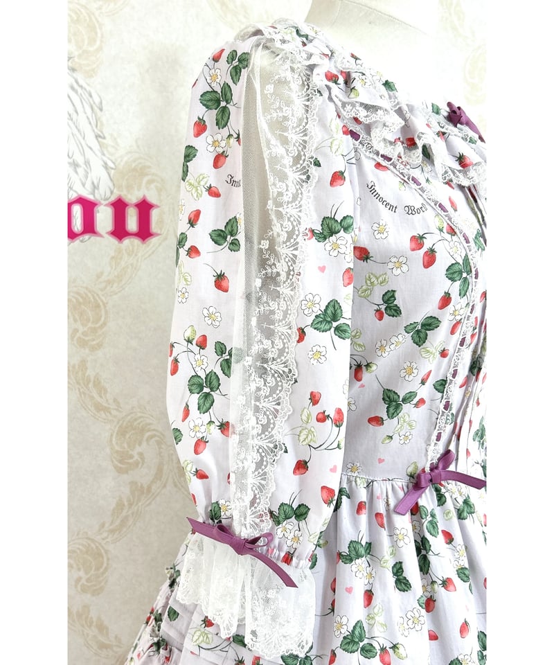 ロイヤルストロベリースカラップドレス Innocent World サンプル品 Innocent World｜ロイヤルストロベリースカラップドレスRoyal