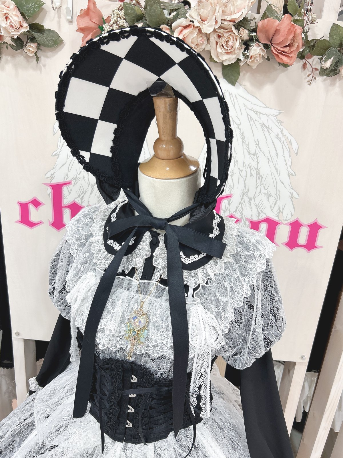 Enchantlic Enchantilly／ダイヤ柄ハーフボンネット（黒×白×黒レース