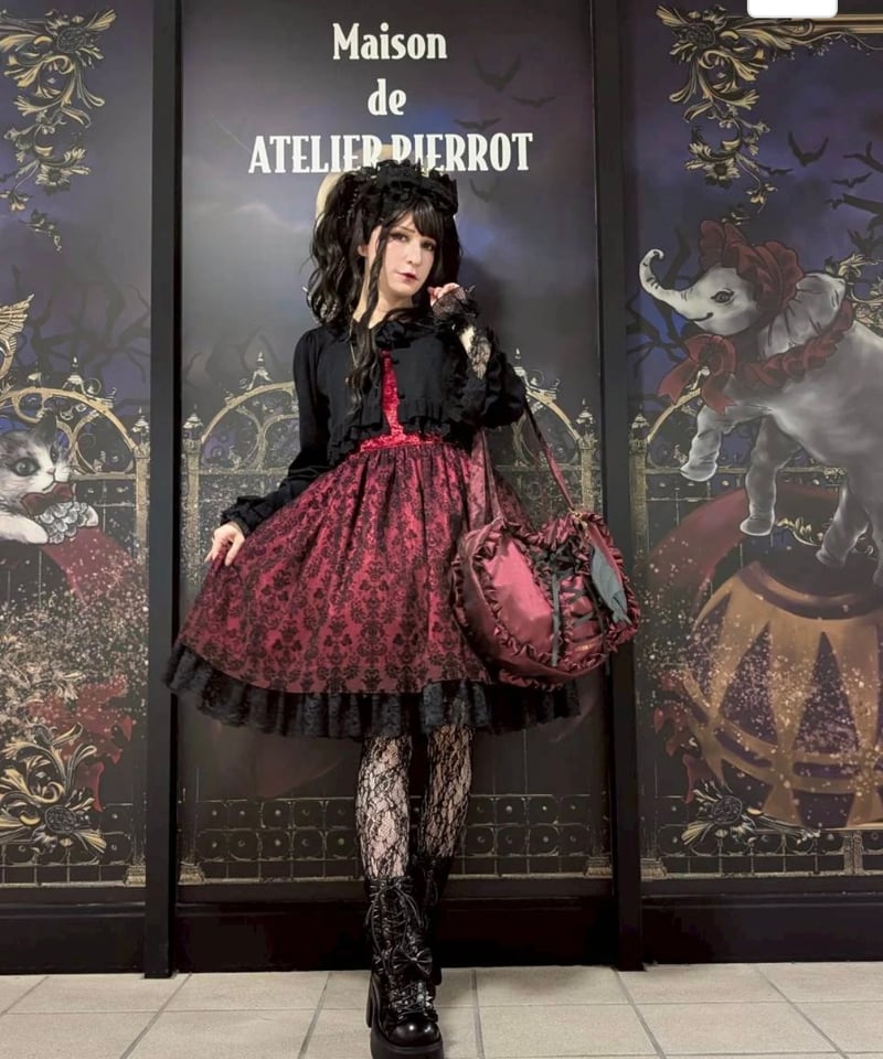ATELIER-PIERROT／Lace up Ribbon Heart Bag （ブラック×