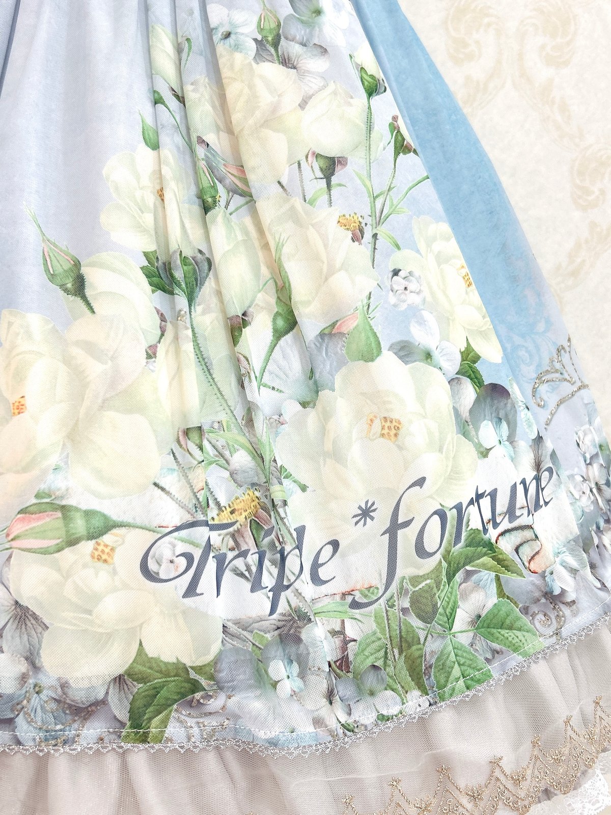 Triple* fortune ／ゴーストローズスカート（白薔薇） | chou
