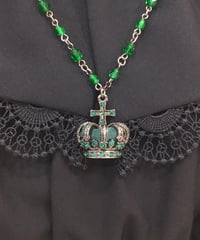 Sheglit／"Noble"クラウンネックレス（シルバー）グリーン