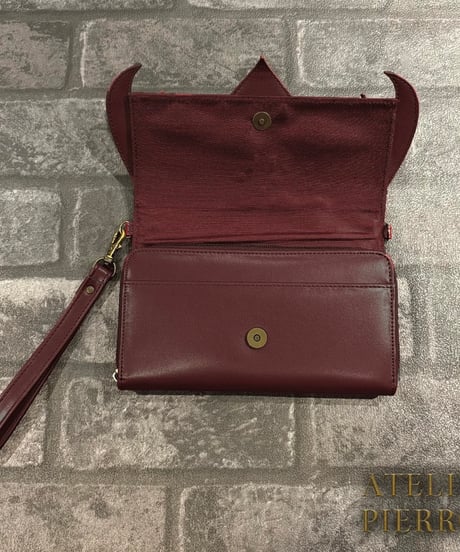 ATELIER-PIERROT／　“Nocturnal Grave” Batwing Wallet Bag（ボルドー）