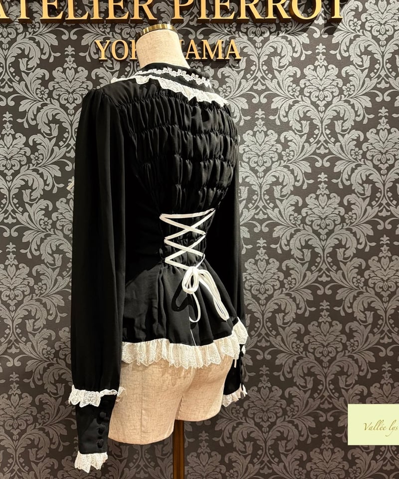 Vallée lys／Dreams Ladder Lace Long Sleeved Blou