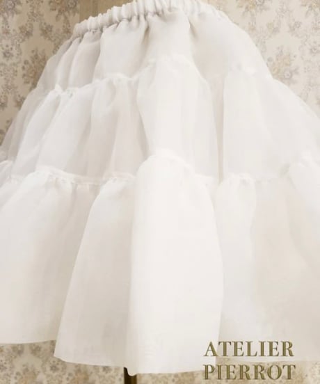 ATELIER-PIERROT/／ボリュームパニエ（ホワイト）