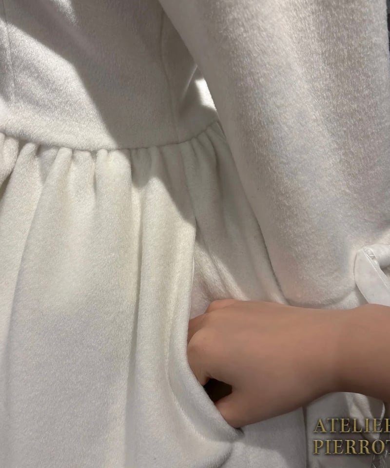 ATELIER-PIERROT／Fleur d'Hiver Coat （ホワイト） | cho