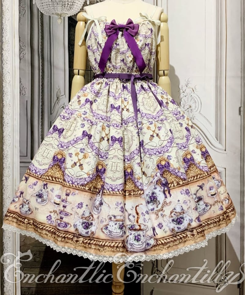 最終値下げ/アンシャンテリックアンシャンテリー すみれ姫の王冠ティアードJSK黒 ｱﾝｼｬﾝﾃﾘｯｸ ｱﾝｼｬﾝﾃﾘｰ／すみれのお茶会ティアードJSK (Ivory)Mサイズ