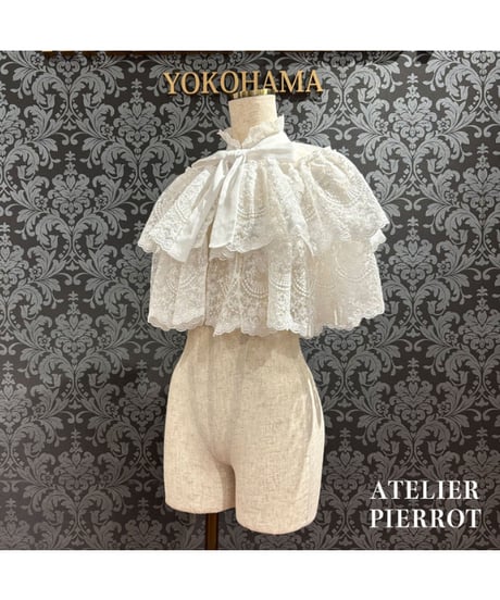 ATELIER-PIERROT／Chantilly Lace Capelet（ホワイト）