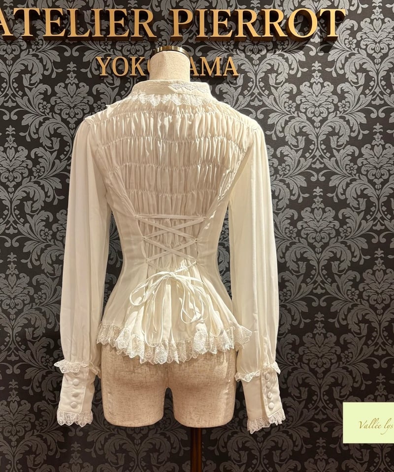 Vallée lys／Dreams Ladder Lace Long Sleeved Blou