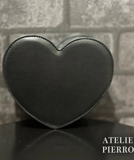 ATELIER-PIERROT／Mended Heart Shoulder Bag（ブラック）