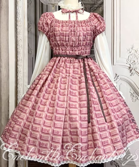 Enchantlic Enchantilly／ｱﾝｼｬﾝﾃﾘｰﾁｮｺﾚｰﾄﾜﾝﾋﾟｰｽ（ﾙﾋﾞｰﾁｮｺﾚｰﾄ）