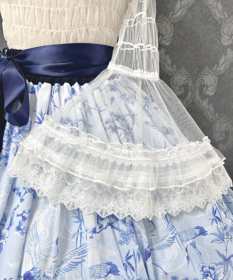 ATELIER-PIERROT／Sheer Off-Shoulder Shirring Blouse（ホワイト）
