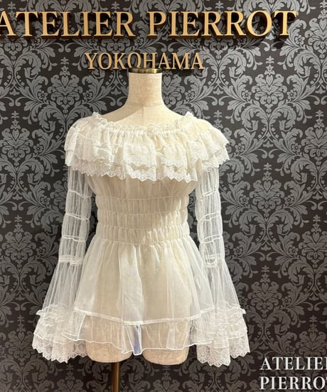 ATELIER-PIERROT／Sheer Off-Shoulder Shirring Blouse（ホワイト）