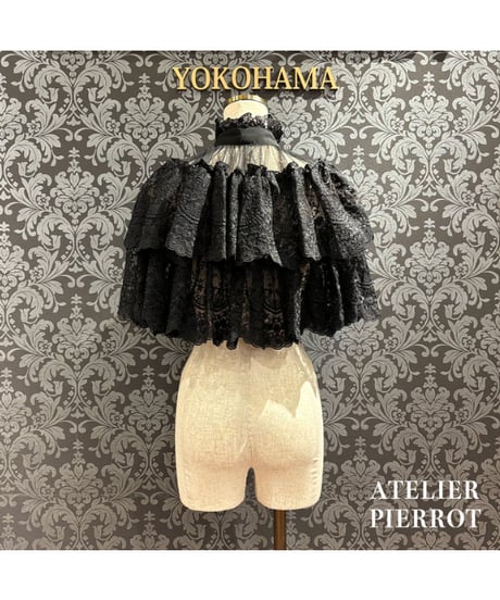ATELIER-PIERROT／Chantilly Lace Capelet（ブラック）