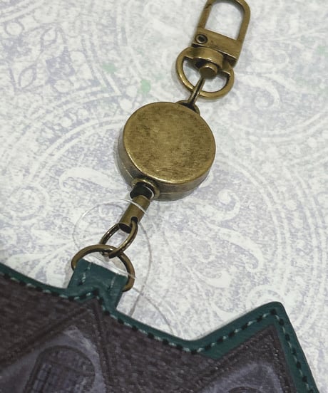 ATELIER-PIERROT／ Pochette a la carte Series 　Pass Holder~Haunted House~（ダークグリーン）