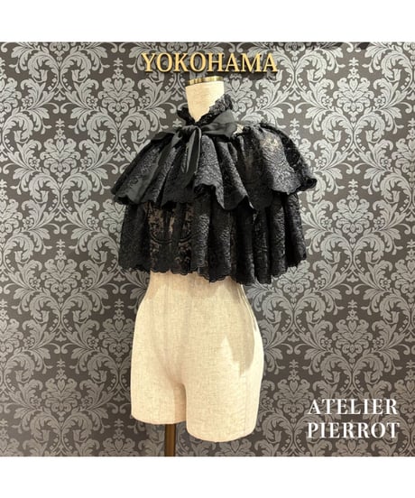 ATELIER-PIERROT／Chantilly Lace Capelet（ブラック）