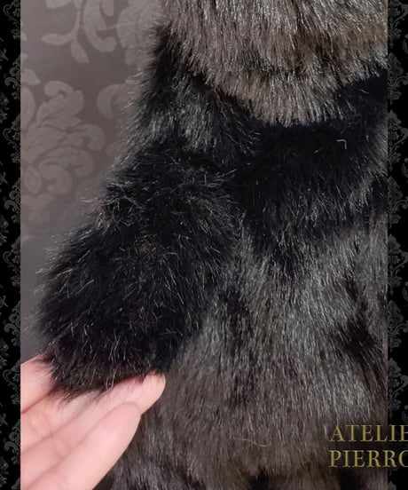 ATELIER-PIERROT／ Noir Neko Shoulder Bag（ブラック）