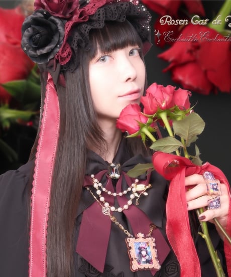 Enchantlic Enchantilly／Rosen Cat de Yui 〜Dolled Up Ring 〜（嬉しいですわ）