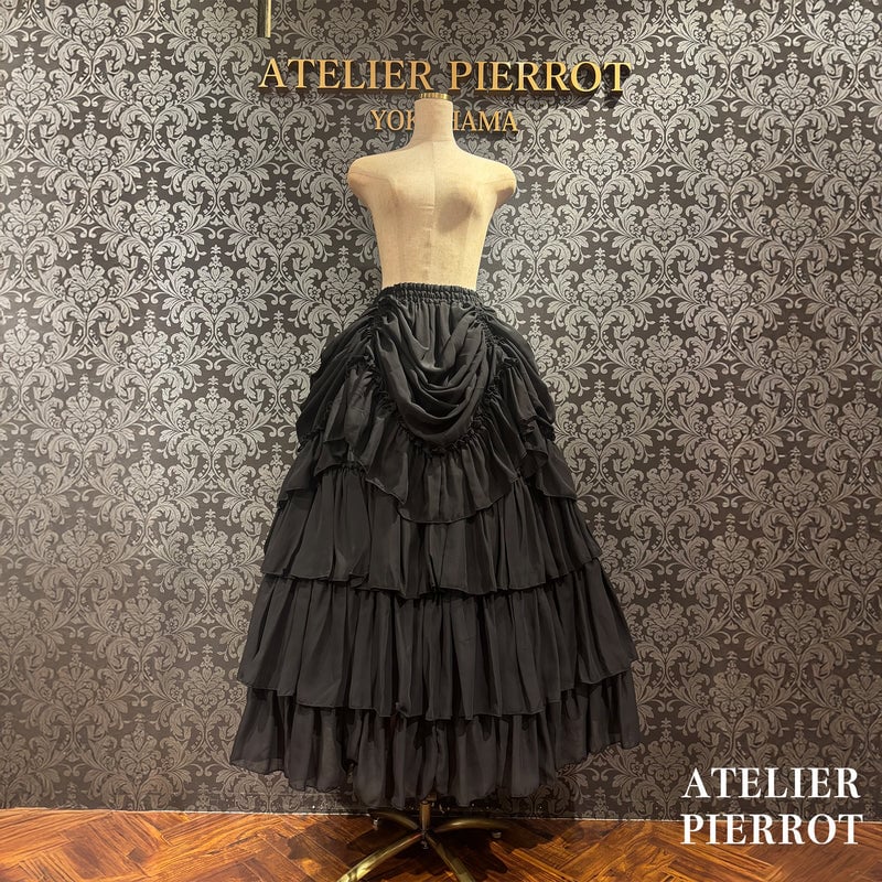 ATELIER PIERROT／バッスルスカートロング（ブラック） | chou chou a