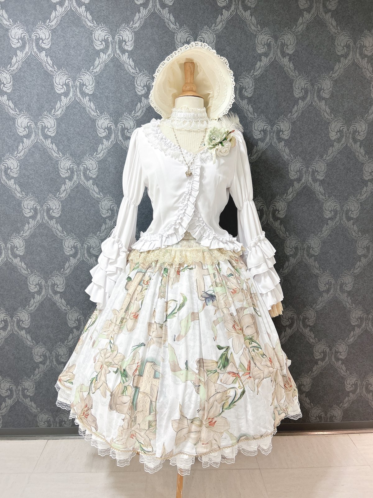 Innocent World／ハピネスローズボンネット（生成×生成） | chou chou  