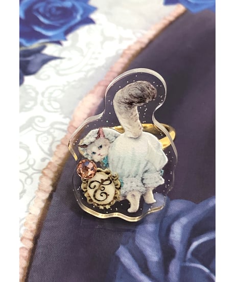 じゃれねこチャンとイチョウの葉ヘアクリップトラネコ