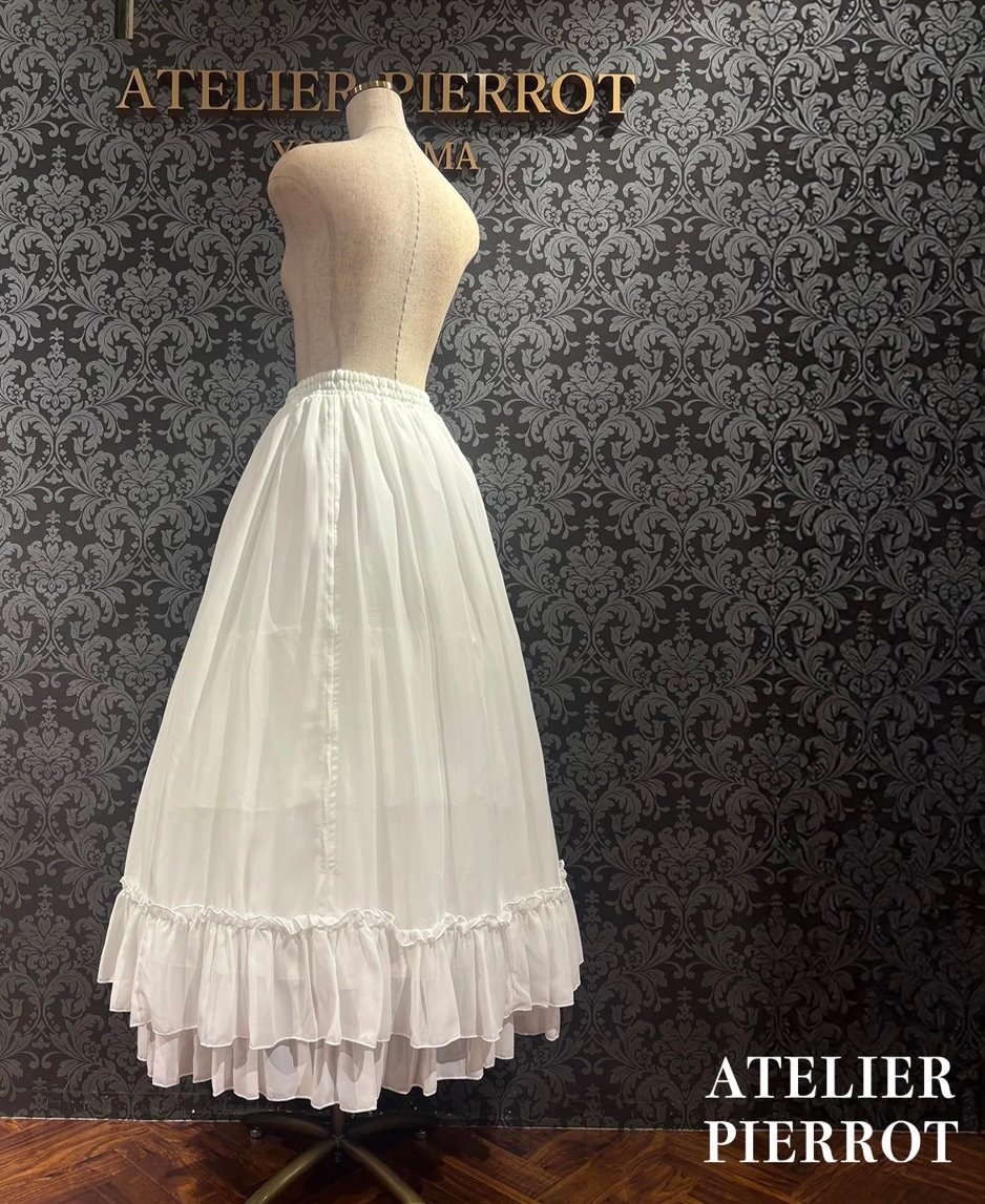 ATELIER PIERROT ホワイト ハイヒール・パンプス ATELIER PIERROT ホワイト ハイヒール・パンプス 原宿店】パンプス紹介
