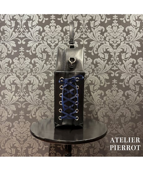 ATELIER-PIERROT／ Iron Gate Coffin Bag（ネイビー×シルバー）
