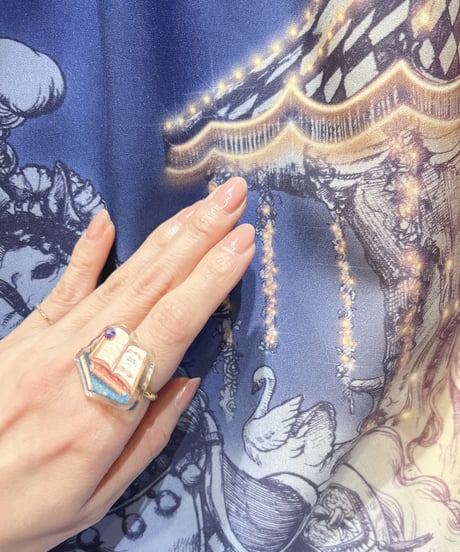 Enchantlic Enchantilly/Dolled Up Ring〜書斎の本〜