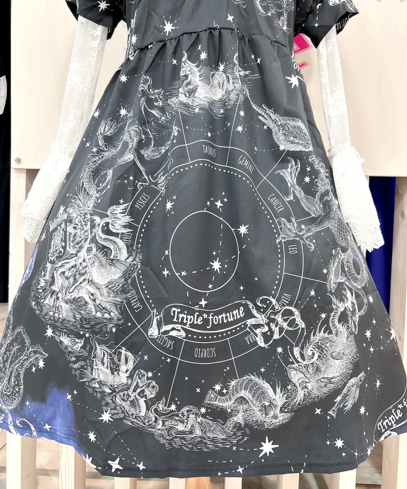 Triple* fortune ／ホロスコープカットソーワンピース（Lサイズ