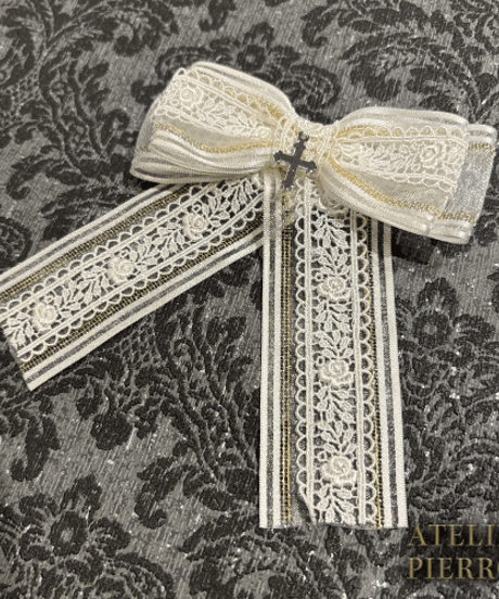 ATELIER-PIERROT／Ribbon Cross Charm Clips（White×goldライン）2個1セット