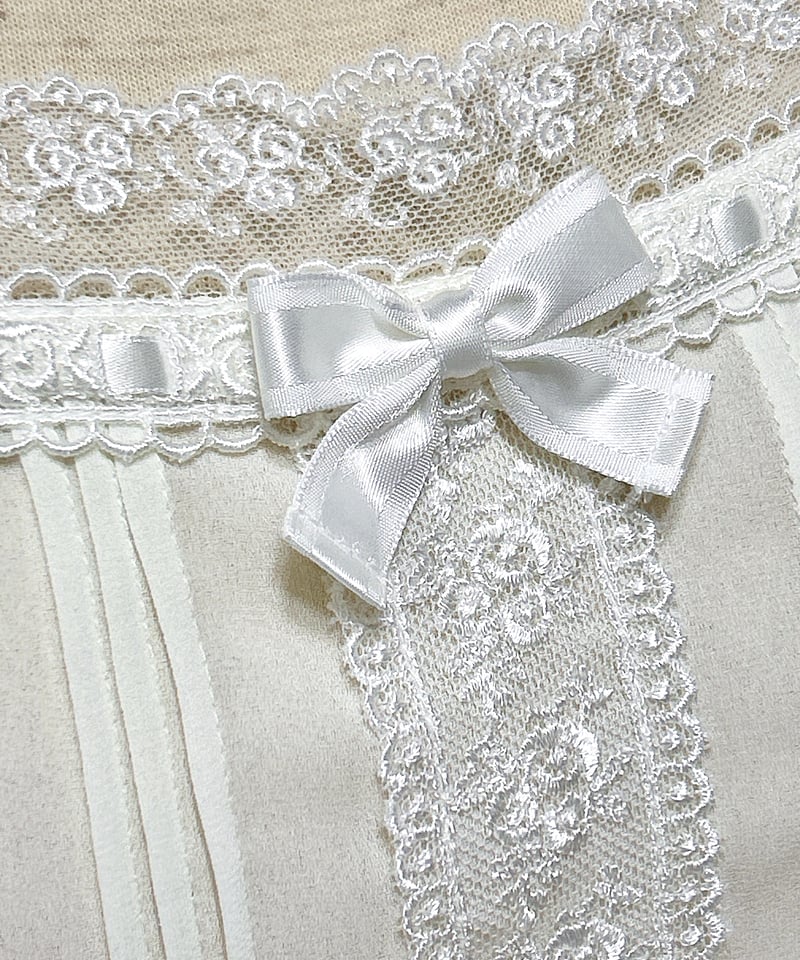 Pina sweetcollection／ティアードフリルエプロン （梨地アイボリー