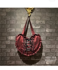 ATELIER-PIERROT／Lace up Ribbon Heart Bag （ ボルドー）