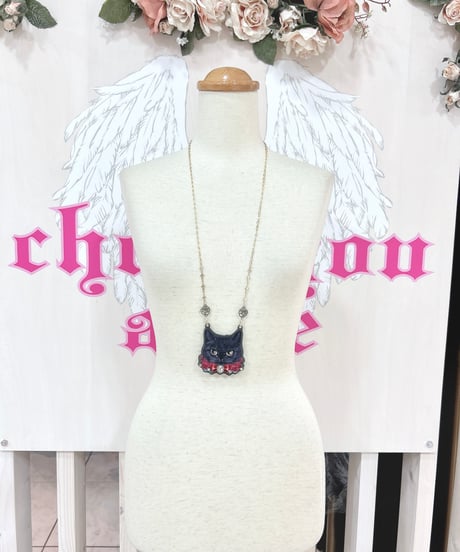 Enchantlic Enchantilly／黒猫のローズちゃん ネックレス（黒・まっすぐな瞳）