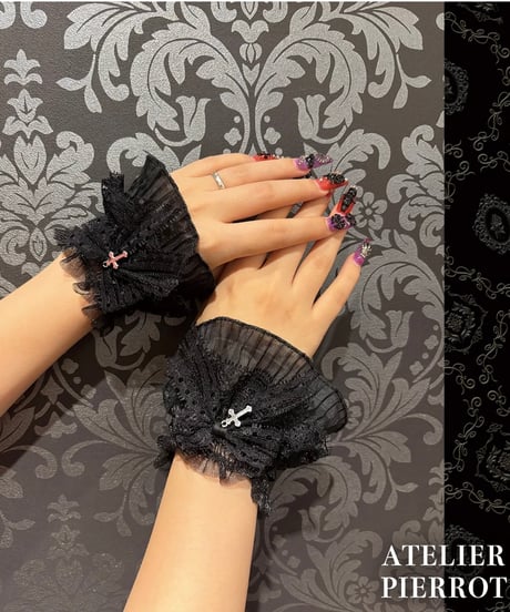 ATELIER-PIERROT／Holy Veil Cuffs（ブラック）