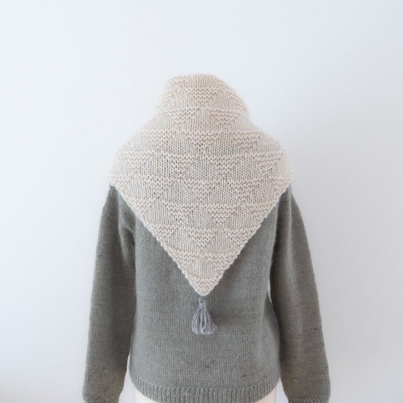 3kaku Shawl | Yucca